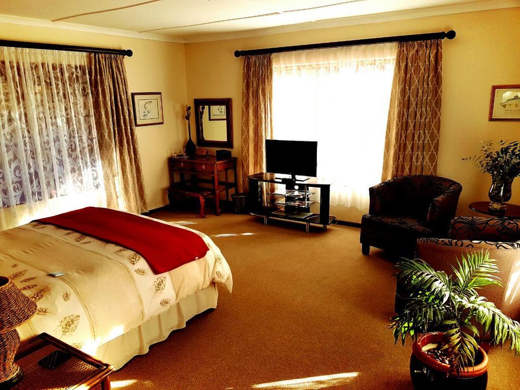 Thatchings Bed And Breakfast Nottingham Road Esterno foto