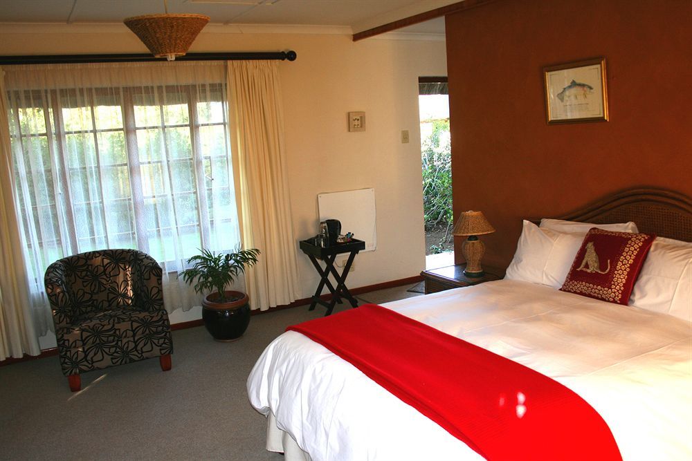 Thatchings Bed And Breakfast Nottingham Road Esterno foto